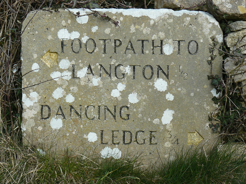 footpath to Dancing Ledge (sign)